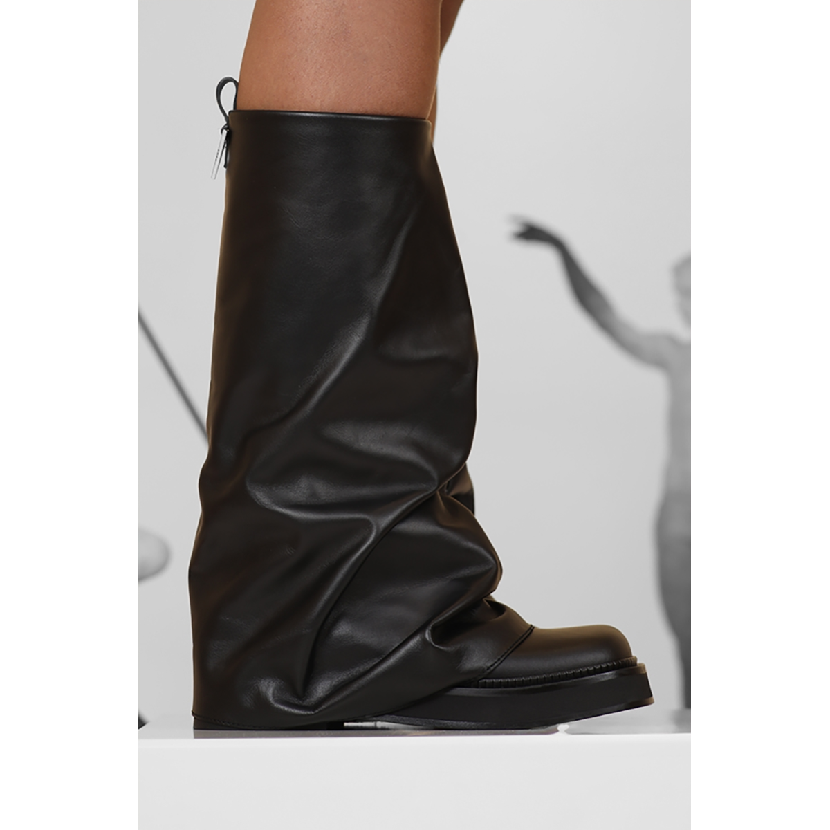 Botte de combat ‘Robin’ cuir - Noir - THE ATTICO