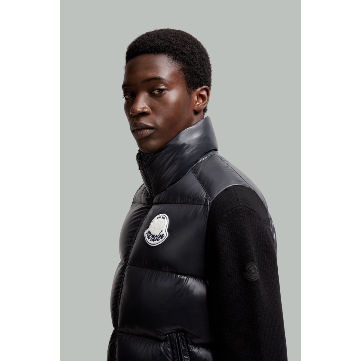Lipsi Sleeveless Down Jacket - Black - MONCLER