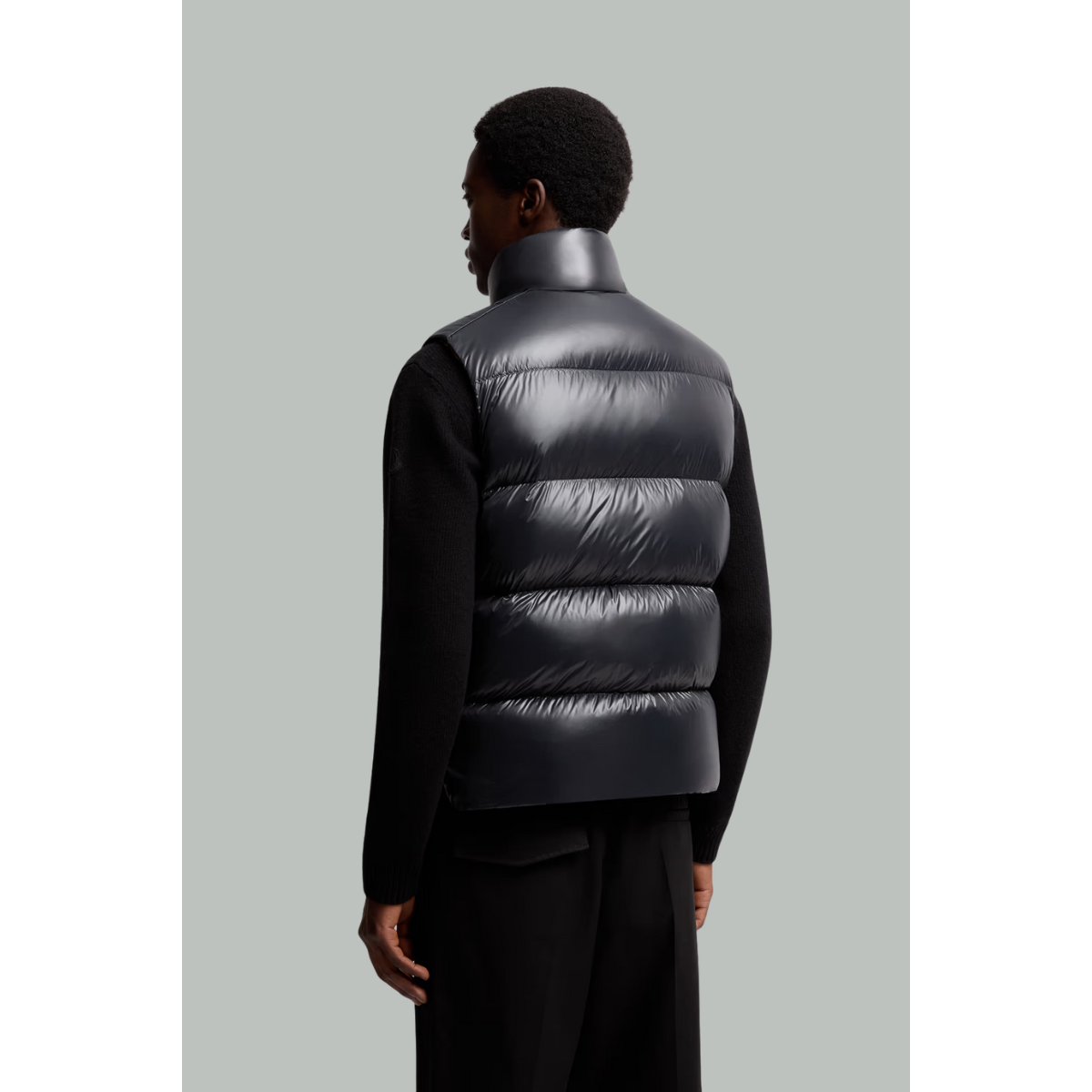 Lipsi Sleeveless Down Jacket - Black - MONCLER