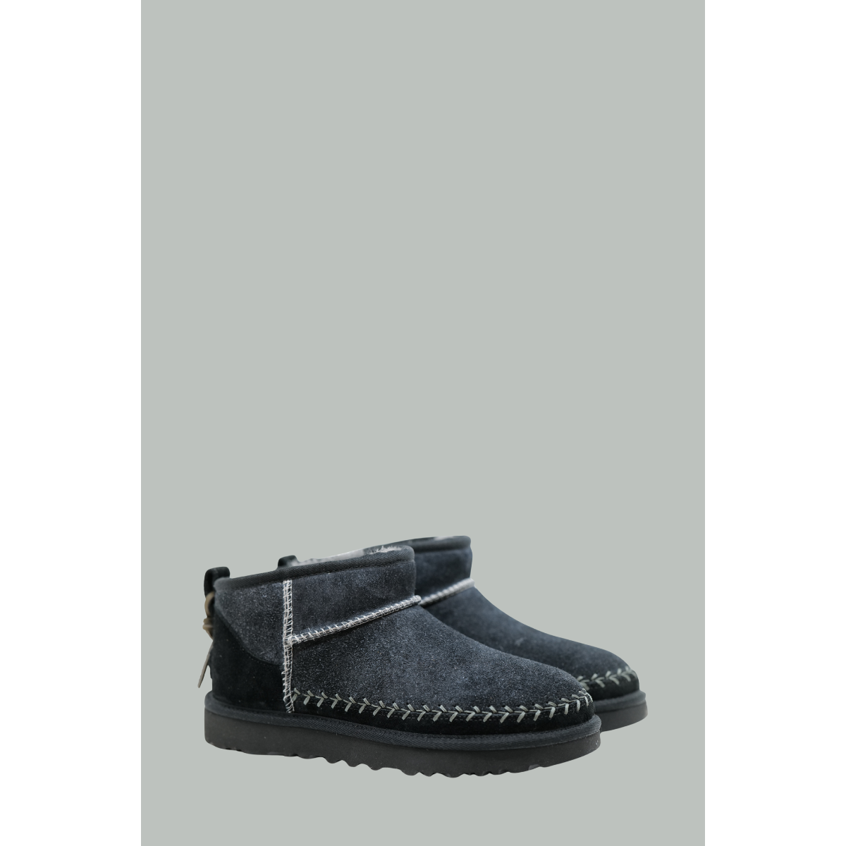 Bottes Classic Ultra Mini Biarritz - Noir - UGG