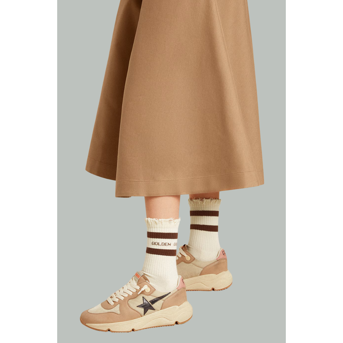 Chaussettes Vieilli Avec Détails Usés Et Rayures - Blanc/Marron - GOLDEN GOOSE
