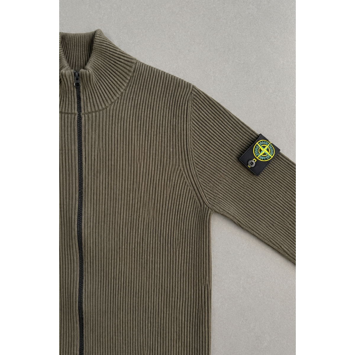 Pull Zippé Coupe Ample Avec Finitions Côtelées - Gris Charbon - STONE ISLAND