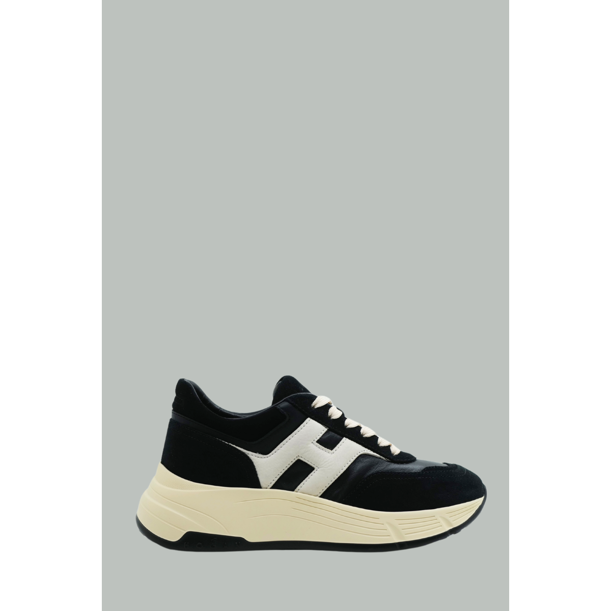 Hi-Fi Sneakers - Black/White - HOGAN
